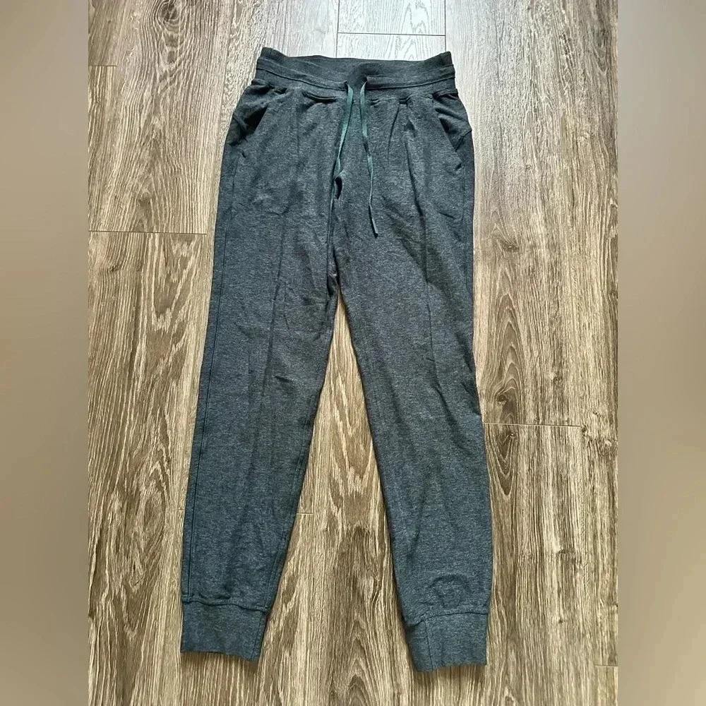 Lululemon Ready to Rulu High-Rise Jogger size 6